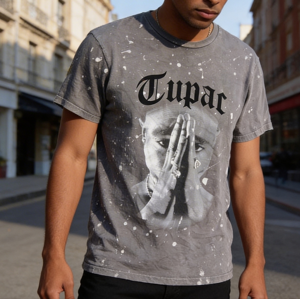 Tupac Graphic T-Shirt Size S Gray Rap Tee Hip Hop Streetwear Vintage Style 2Pac
